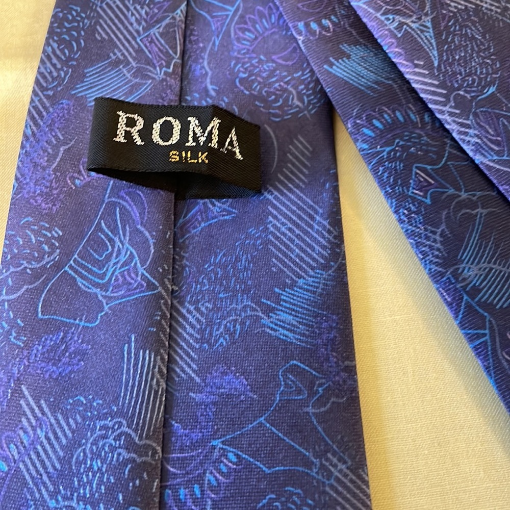 Men’s tie - Picture 3 of 4